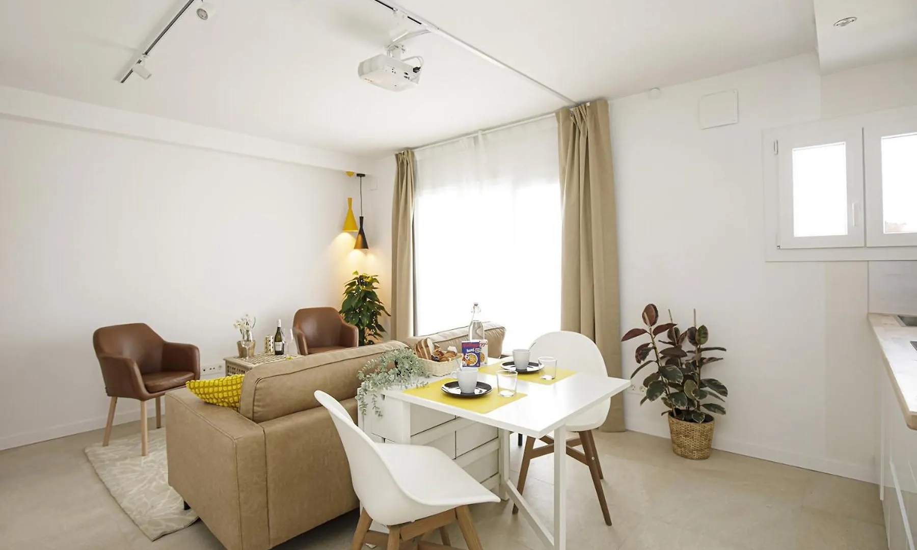公寓 Apartamento De Tres Habitaciones En 赫罗纳